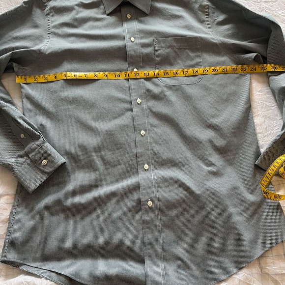 Jos A Bank Long Sleeve Button Down Green Bingham Dress Shirt - Picture 3 of 9